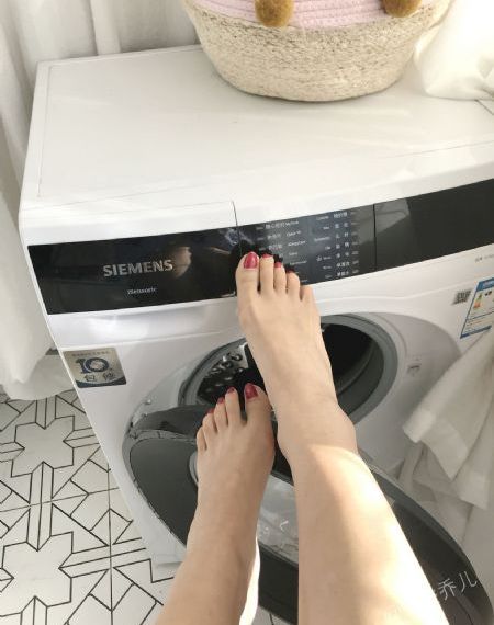 久久高清无码小电影院里_BD视频大全