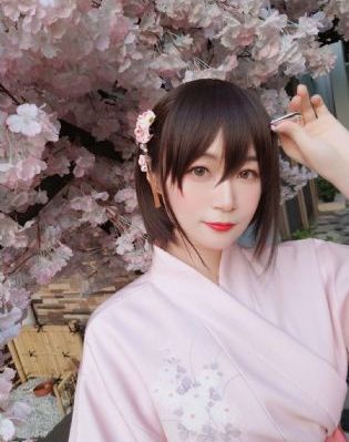拳头伸进身体里宫交3p视频_超清在线观看高清
