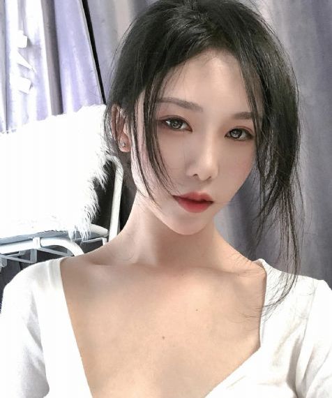 女生光屁屁让男人捅_BD国语免费高清观看