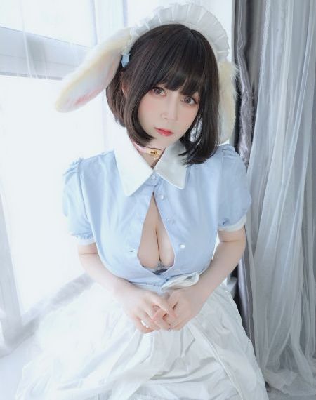 胸大美女视频_BD韩语高清在线