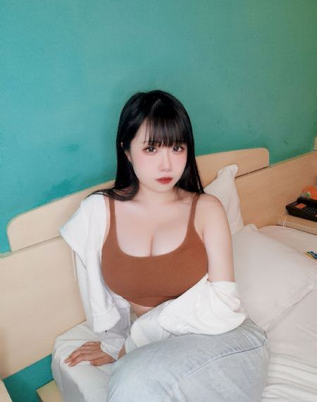 与亲女洗澡时伦了2次_BD韩语在线观看高清