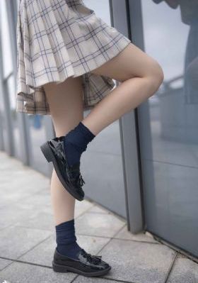 玩各种老妇系列小说_在线播放高清