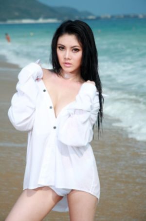 女邻居的高潮_HD高清电影在线