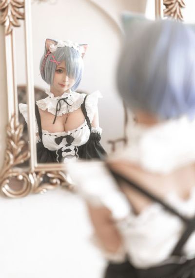 欧美cosplay18禁在线_影院在线观看