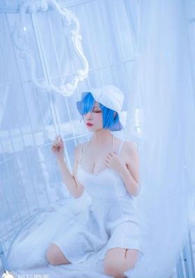青青草原av_BD英语在线视频观看