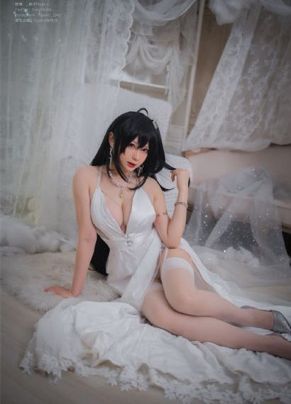 jjizz老女人多水喷水_超清神马在线观看