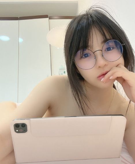 全篇肉高H秘书被c办公室视频_1080P高清完整版