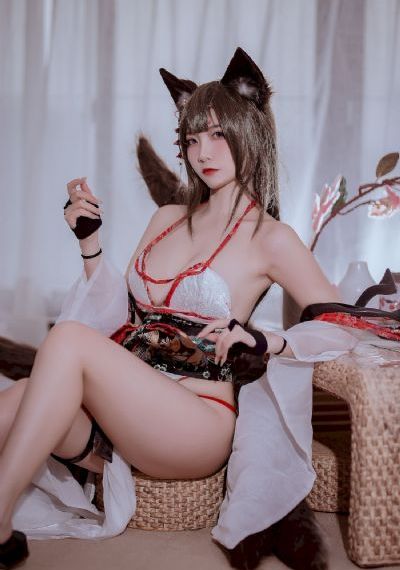 人妻秘书日本_BD英语全集在线观看