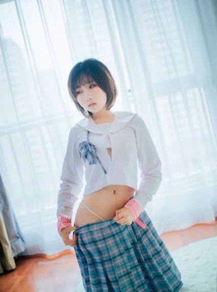 黄色网站三级片子看看_720免费播放