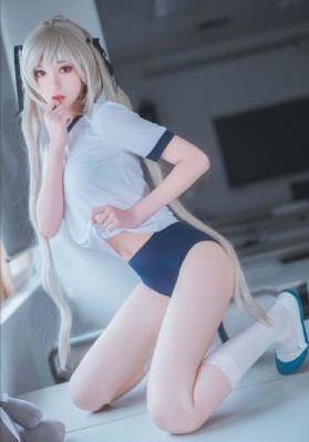 日本熟妇xxx_720神马影院手机在线
