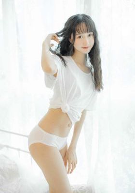中文字幕这里只有精品_日韩在线播放专区